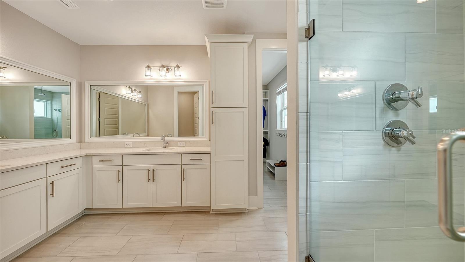 Image 23 of 55 For 512 Laurel Park Drive