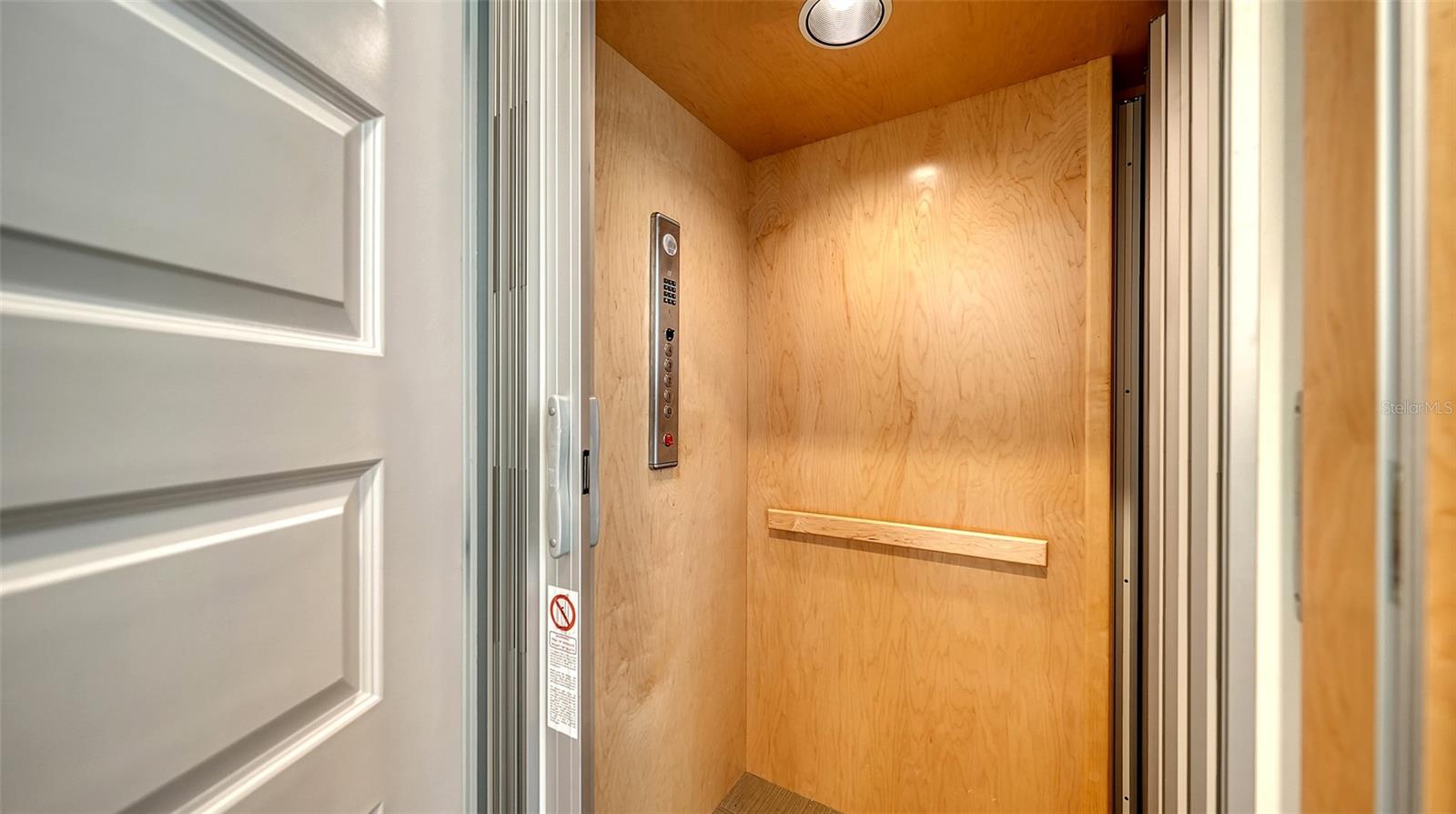 Image 35 of 55 For 512 Laurel Park Drive