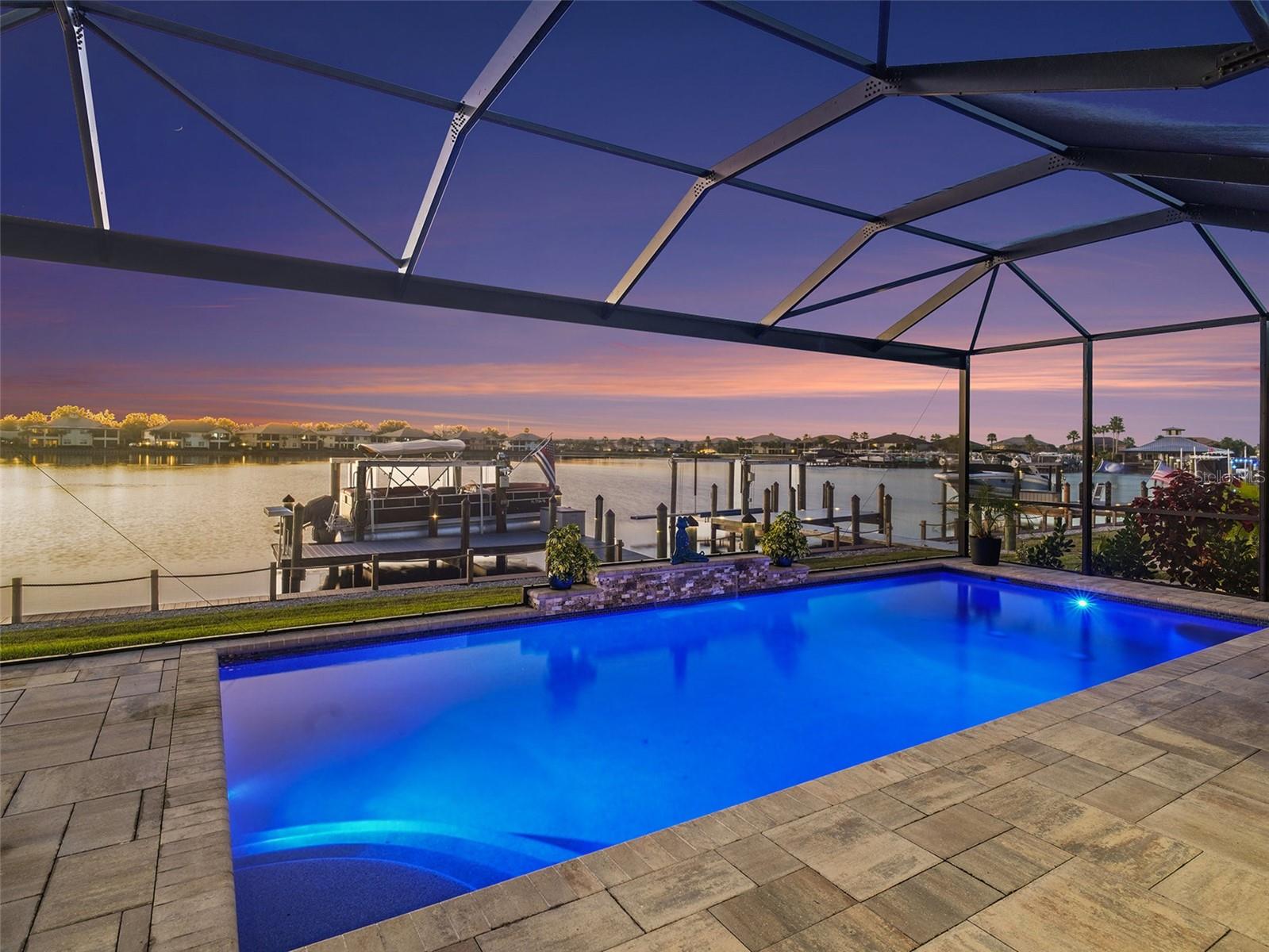 Image 27 of 54 For 1018 Overlook Court