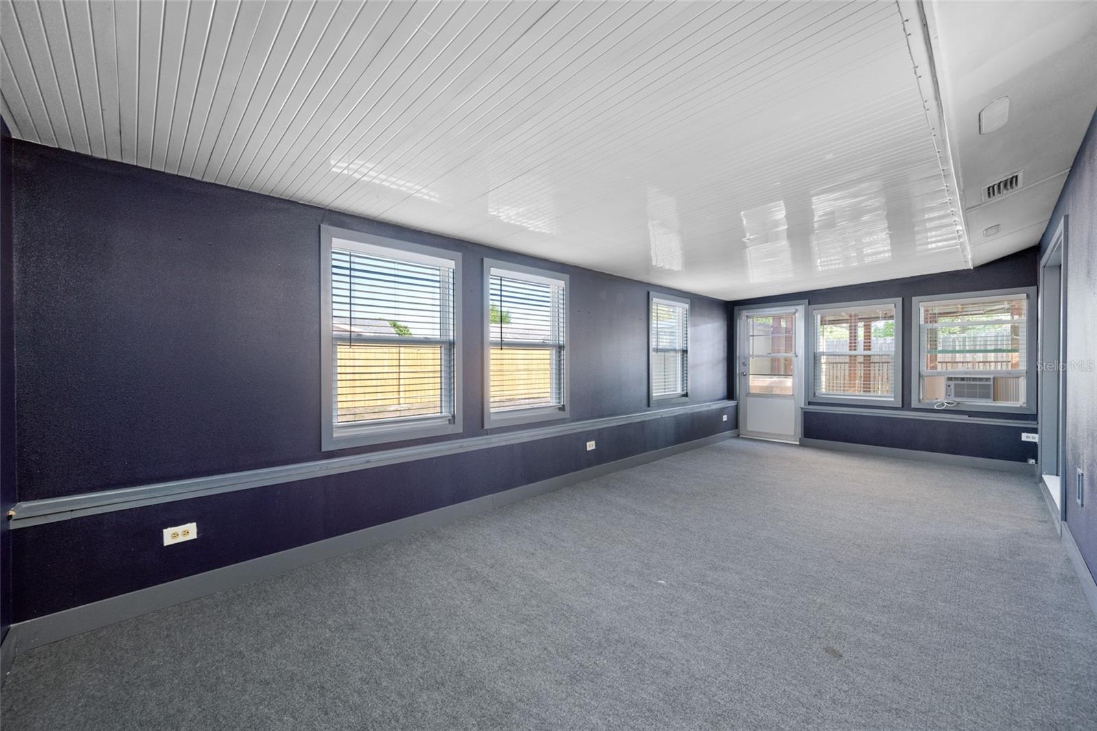 Image 45 of 59 For 10400 Alice M Court