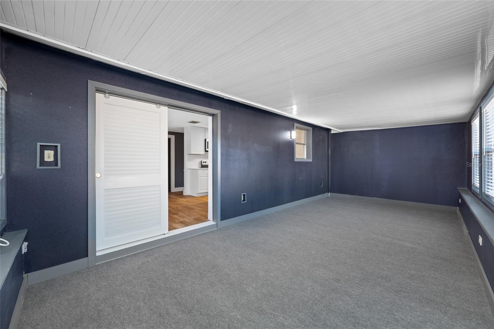 Image 46 of 59 For 10400 Alice M Court
