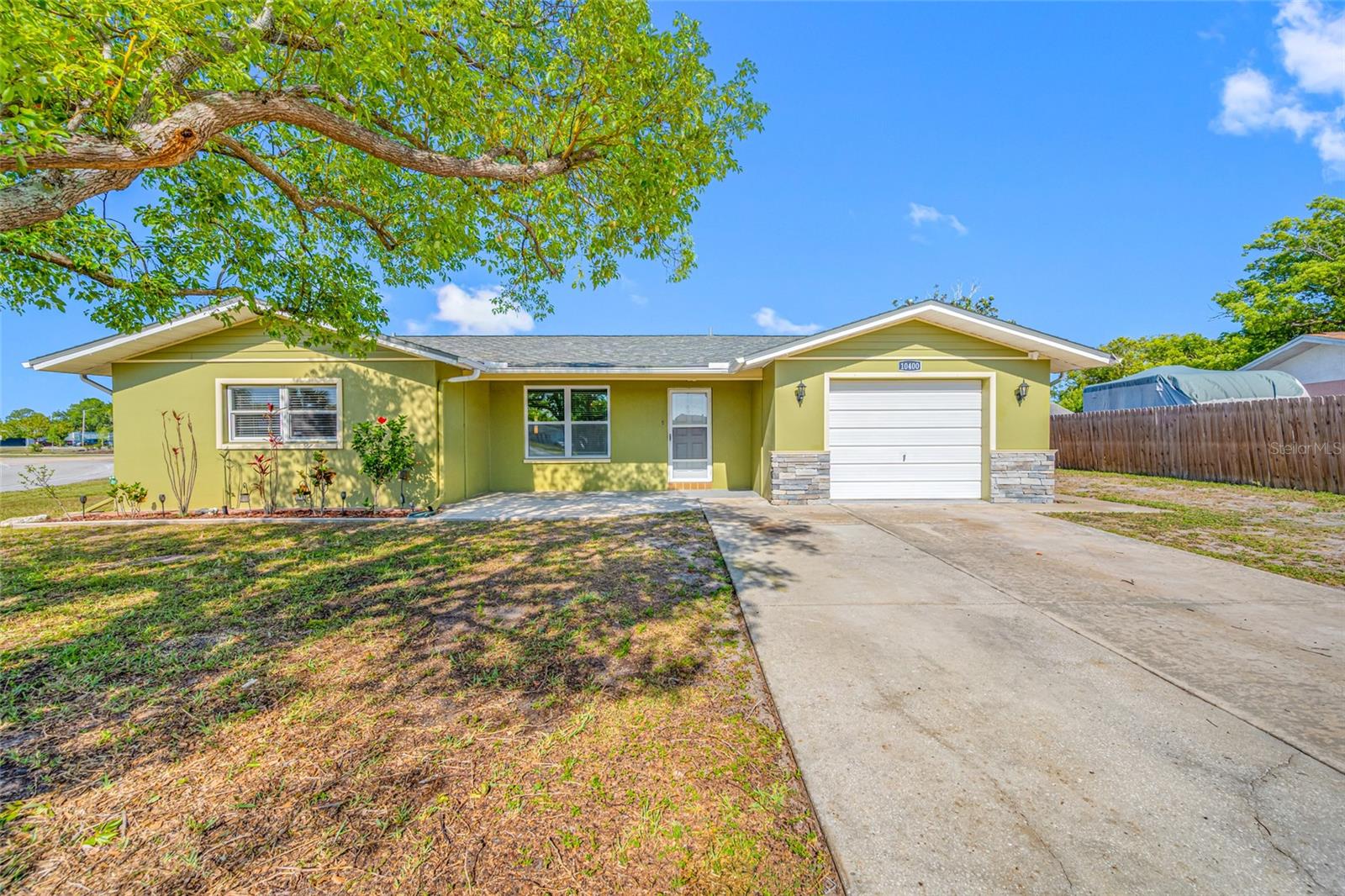 Image 6 of 59 For 10400 Alice M Court