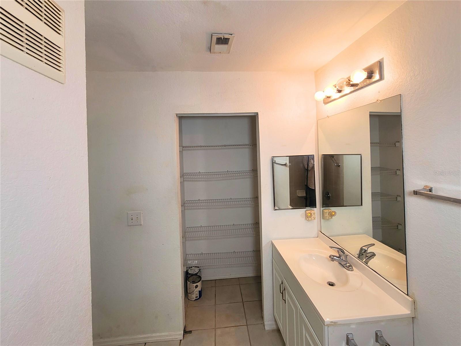 Image 20 of 21 For 4850 51st Street W 9102