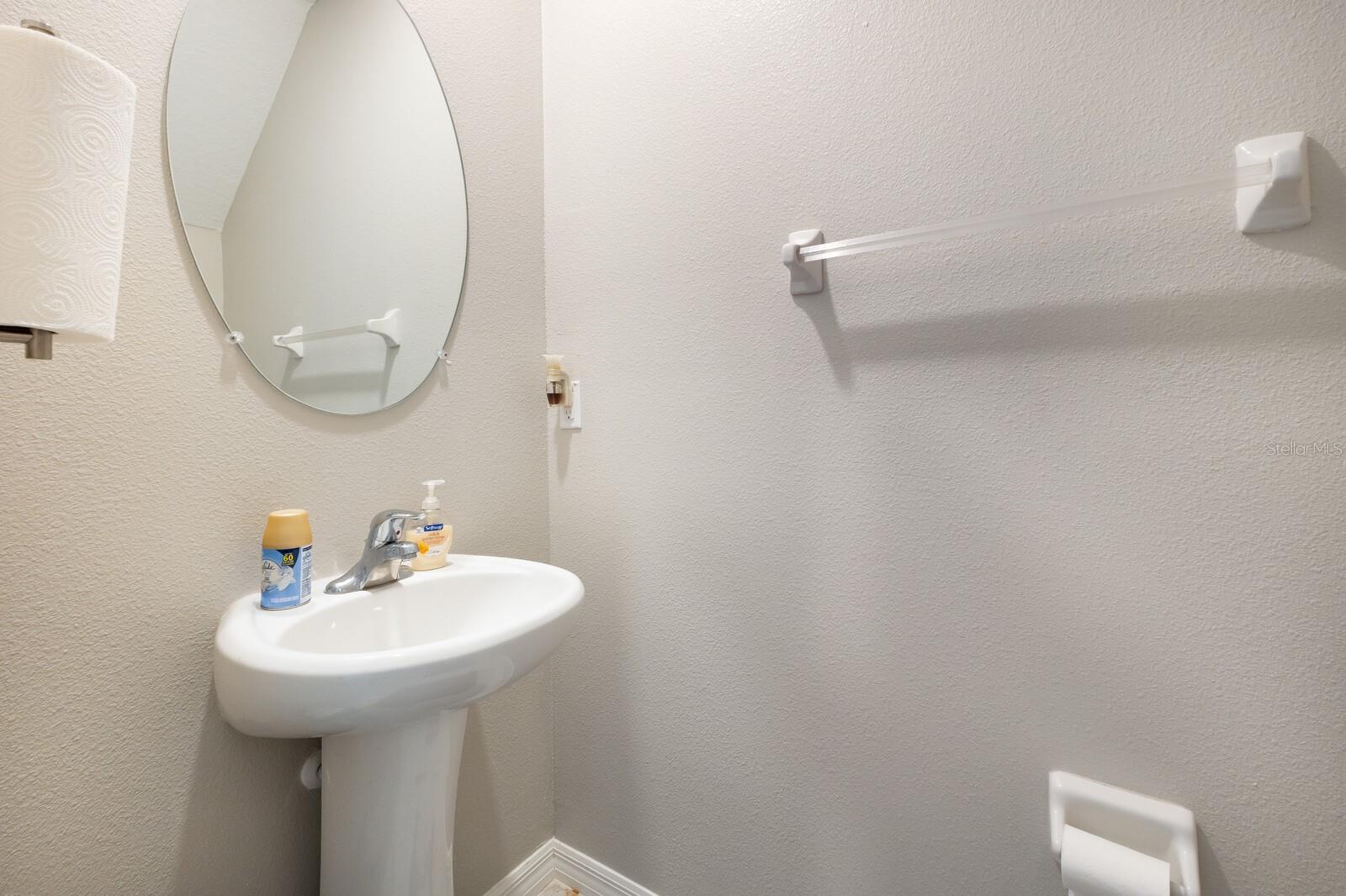 Image 16 of 34 For 15706 Spice Key Street