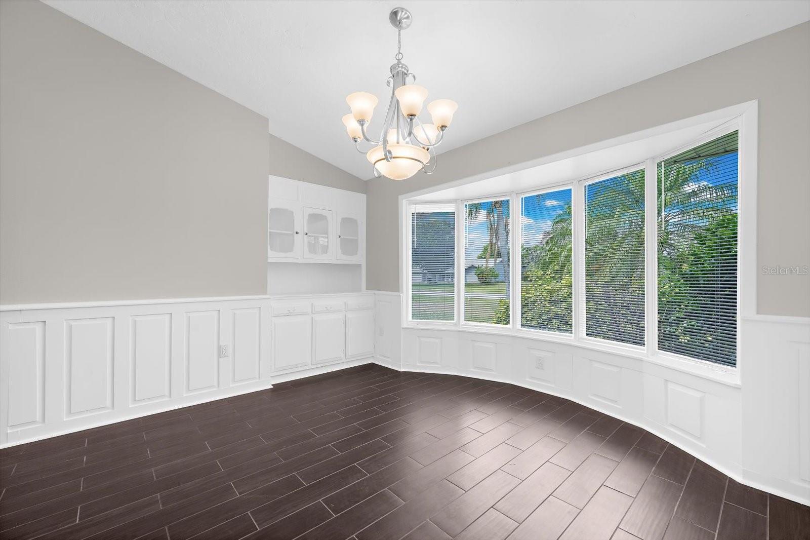 Image 18 of 53 For 1821 Racimo Drive