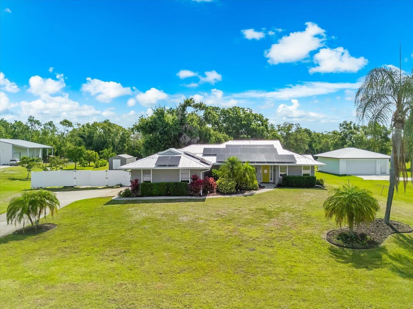 Image 3 of 53 For 1821 Racimo Drive