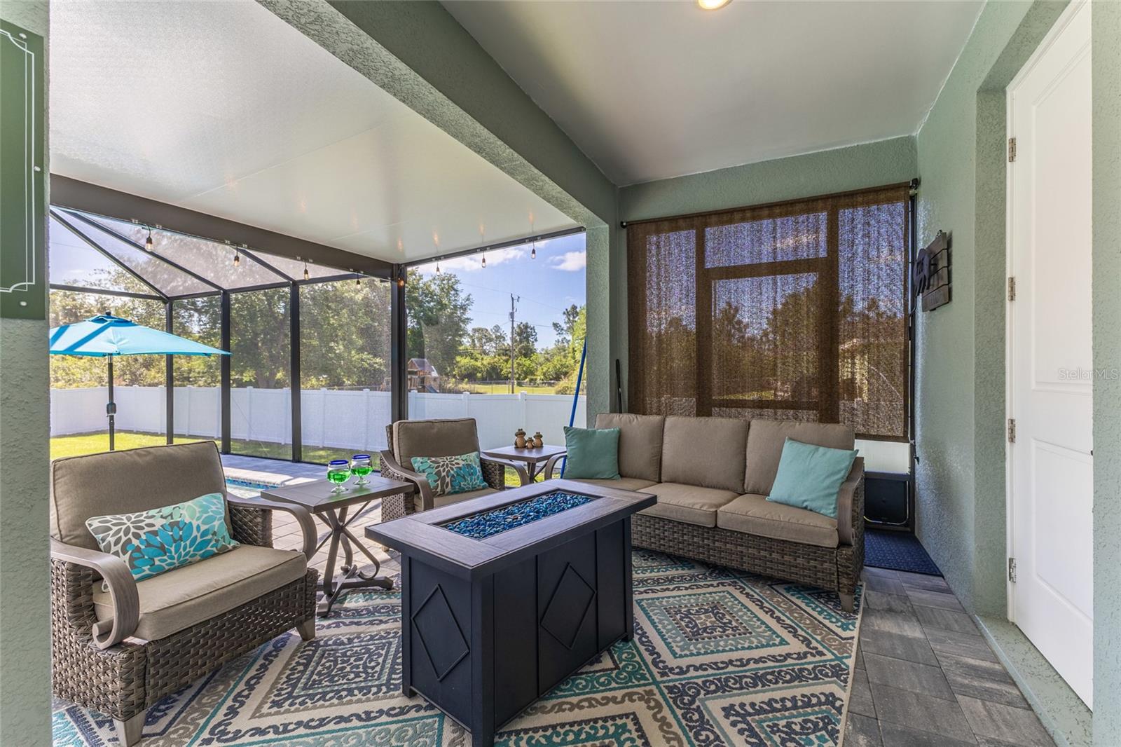 Image 22 of 73 For 908 Hibiscus Avenue