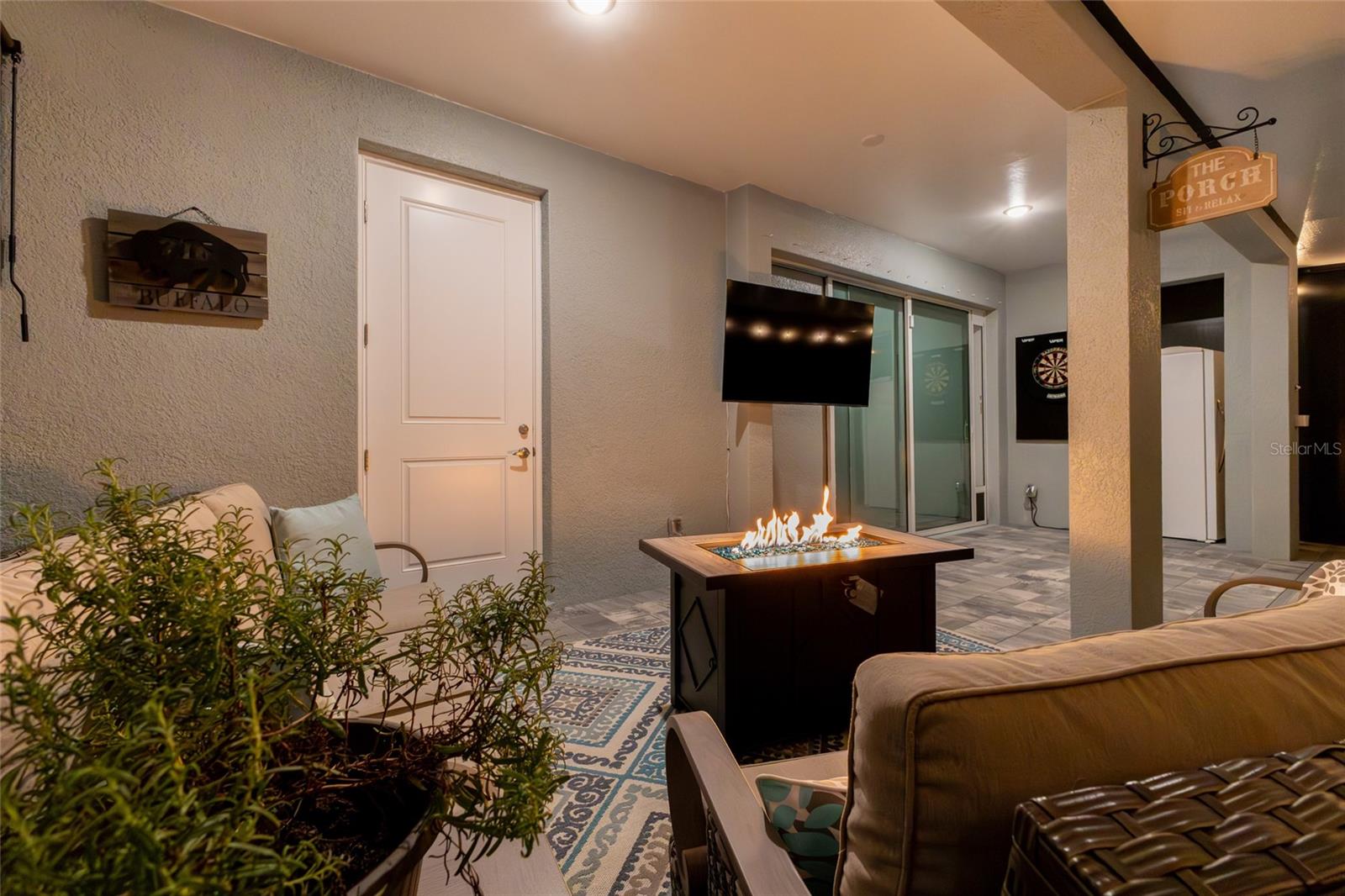 Image 25 of 73 For 908 Hibiscus Avenue