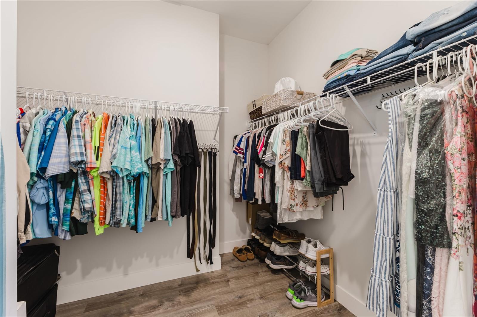 Image 39 of 73 For 908 Hibiscus Avenue