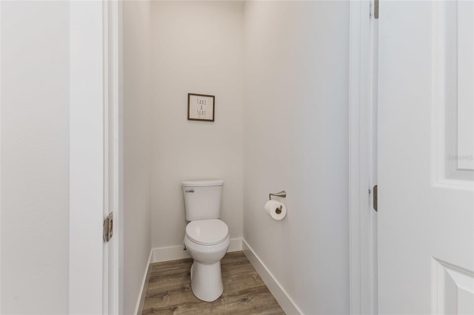 Image 43 of 73 For 908 Hibiscus Avenue