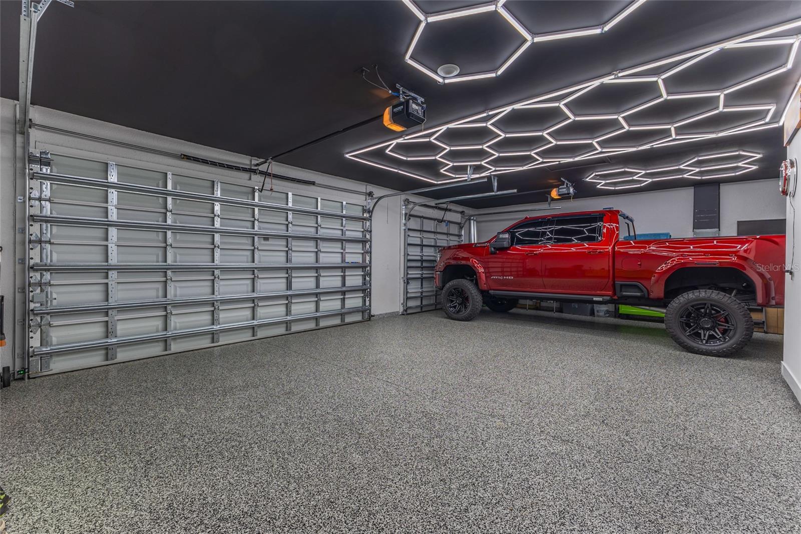 Image 45 of 73 For 908 Hibiscus Avenue