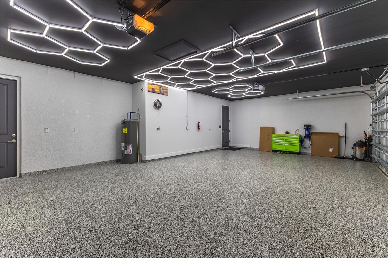 Image 48 of 73 For 908 Hibiscus Avenue