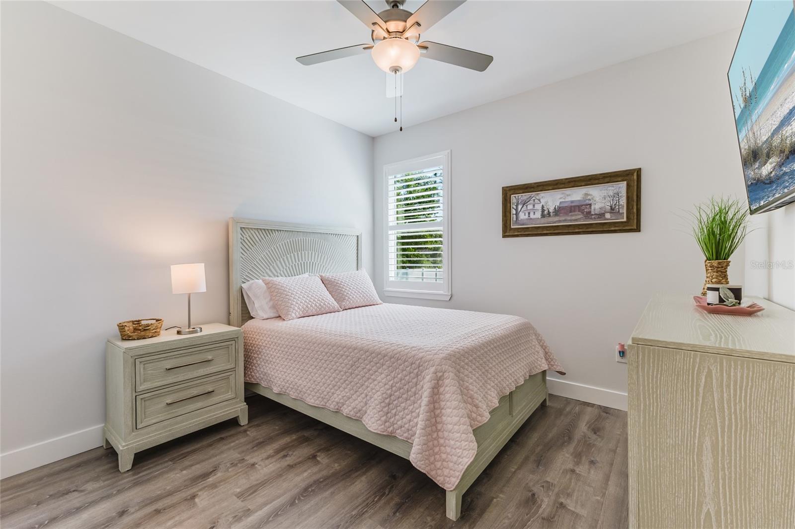 Image 50 of 73 For 908 Hibiscus Avenue