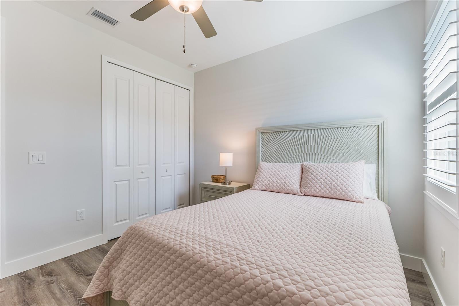 Image 51 of 73 For 908 Hibiscus Avenue