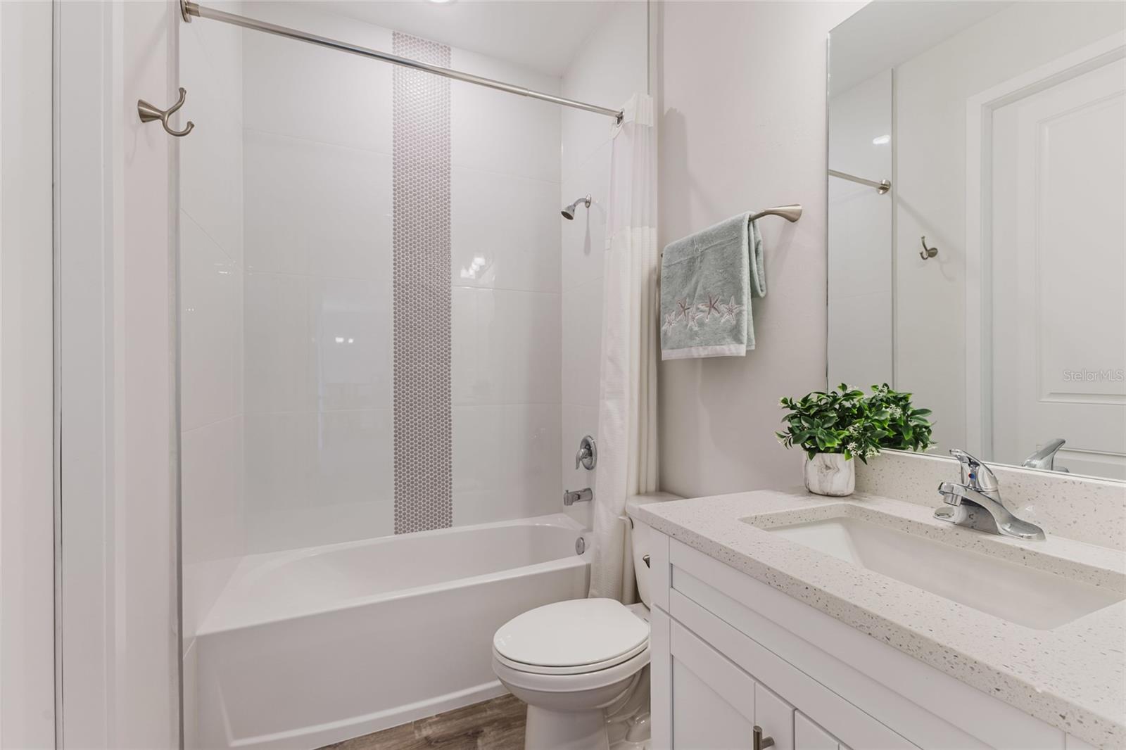 Image 52 of 73 For 908 Hibiscus Avenue