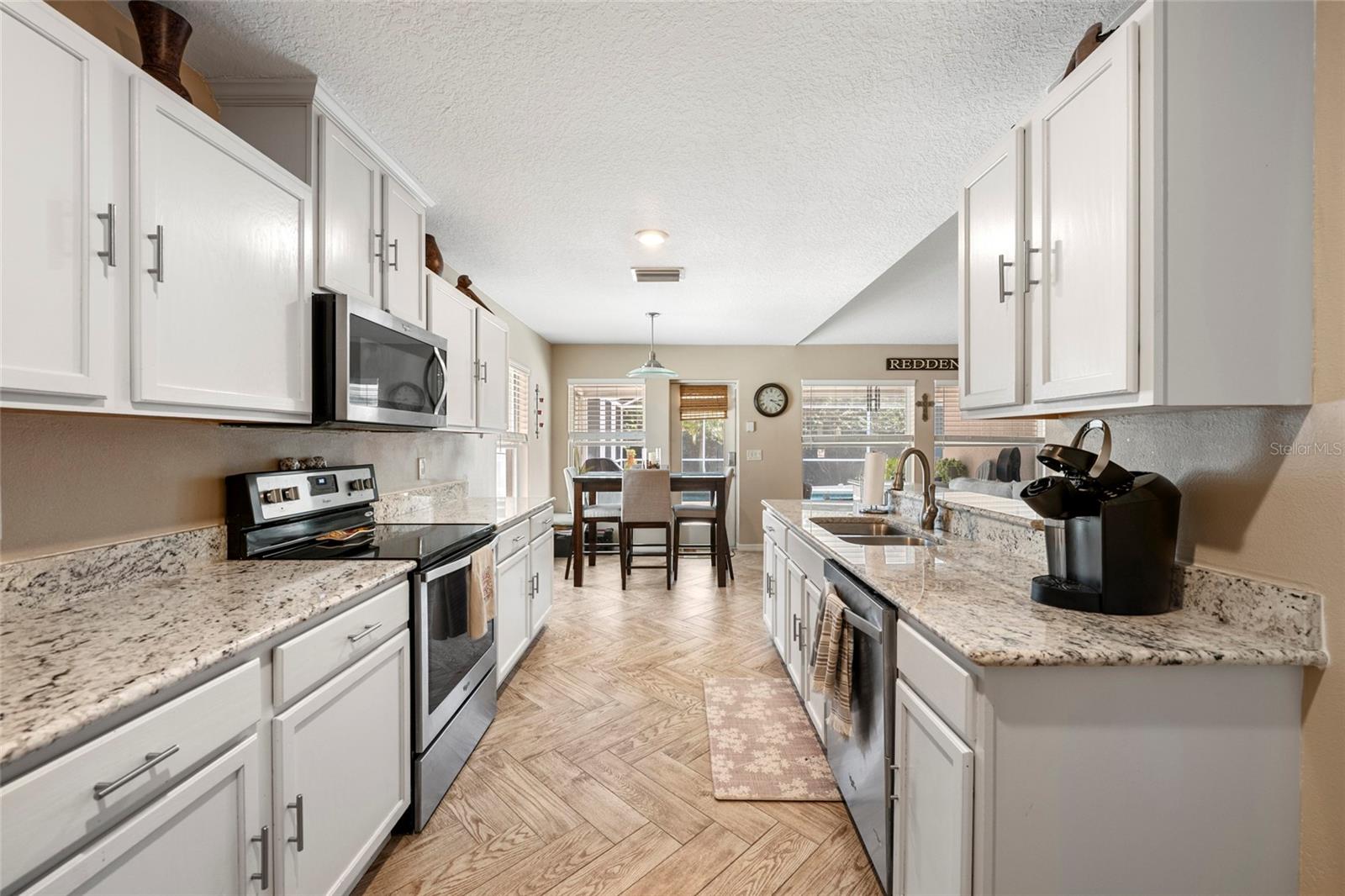 Image 11 of 43 For 4143 Banbury Circle