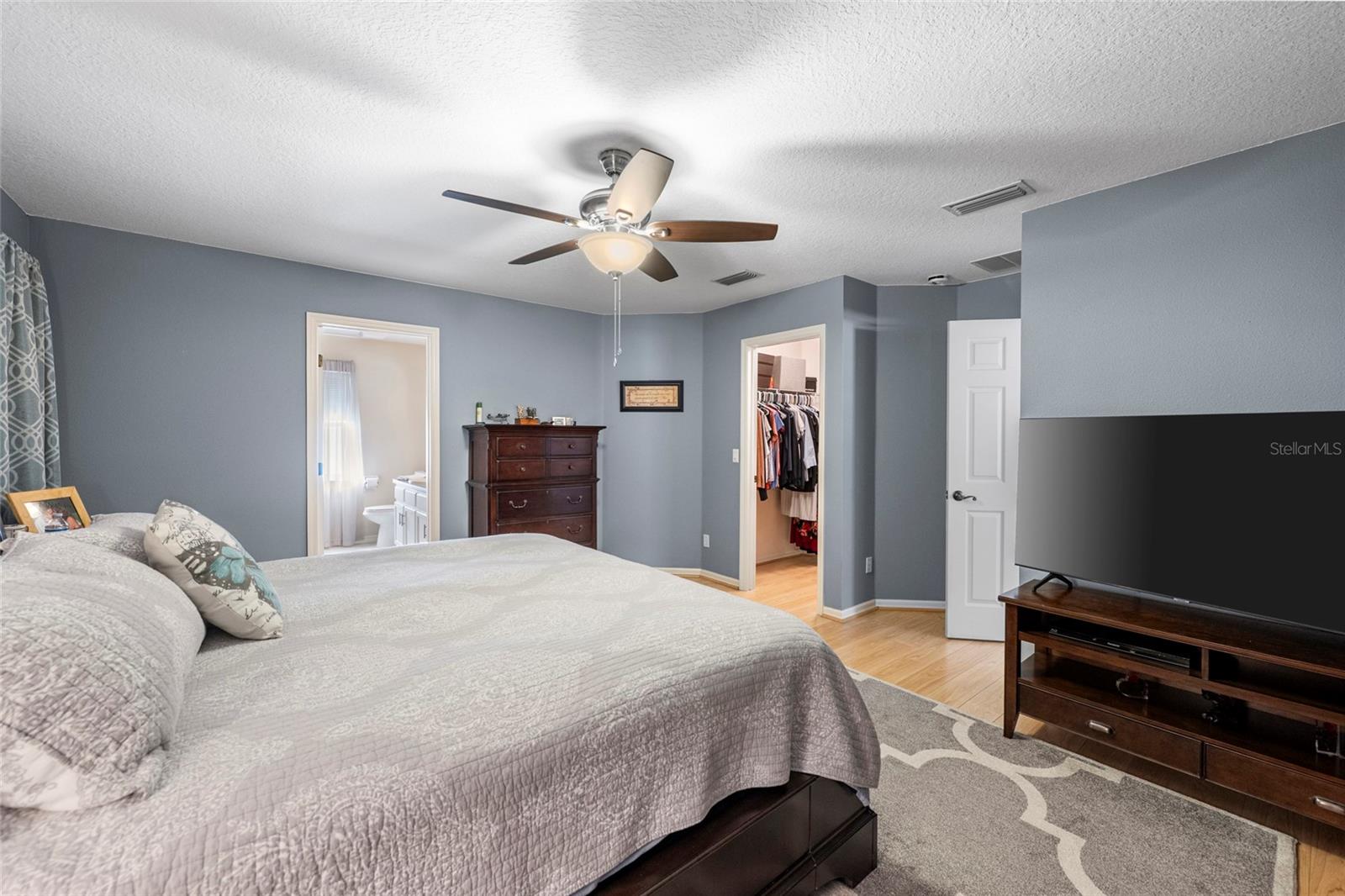 Image 20 of 43 For 4143 Banbury Circle