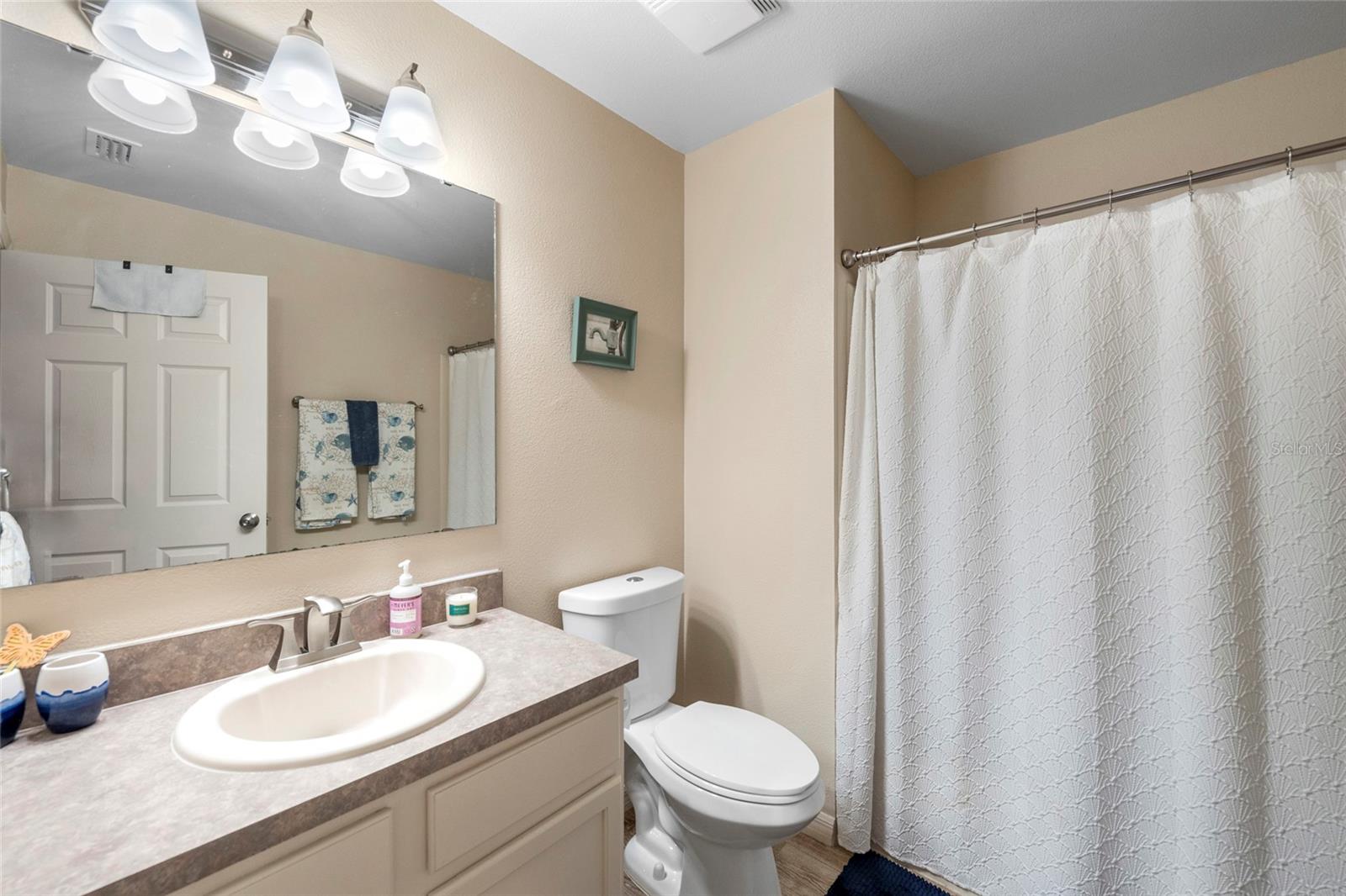 Image 25 of 43 For 4143 Banbury Circle