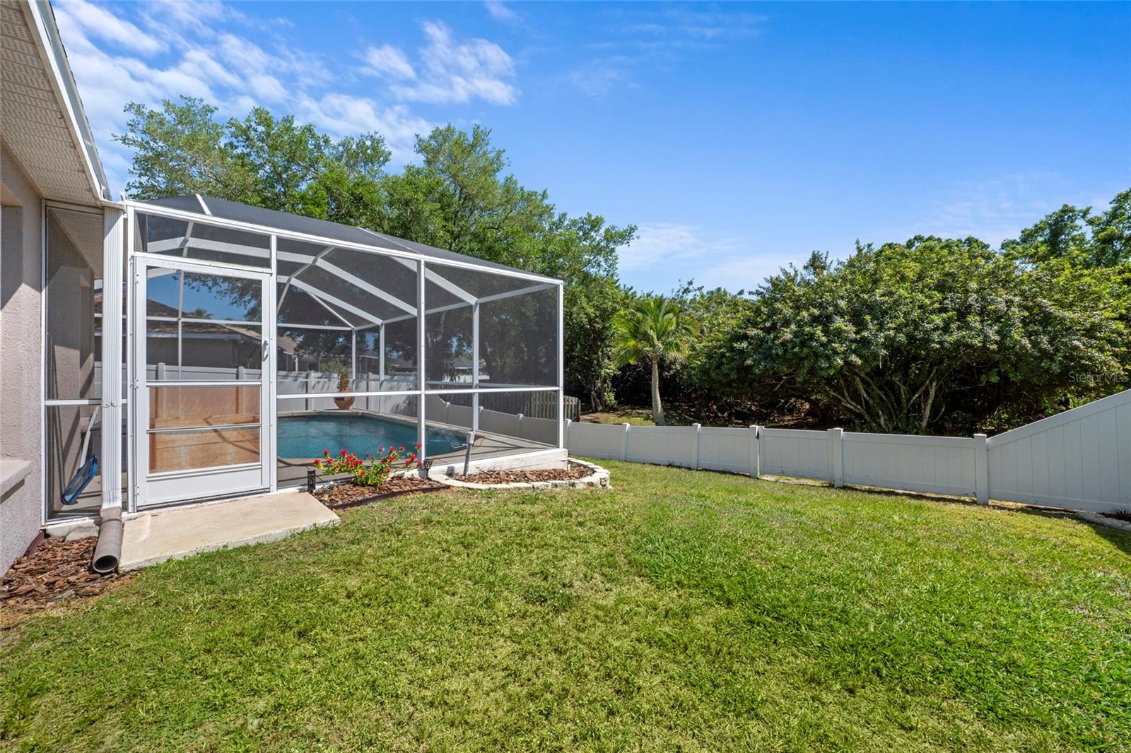 Image 34 of 43 For 4143 Banbury Circle