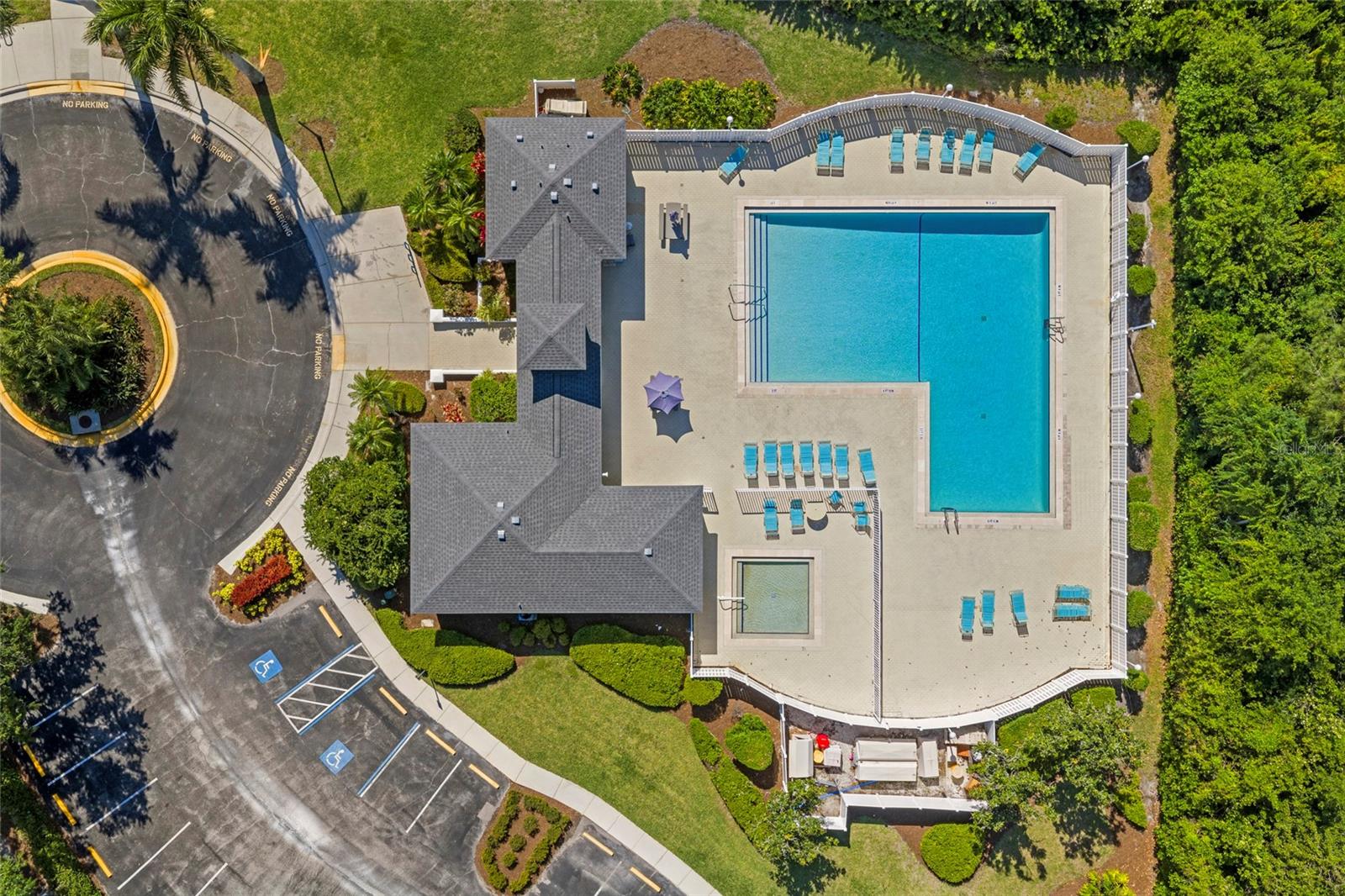 Image 39 of 43 For 4143 Banbury Circle