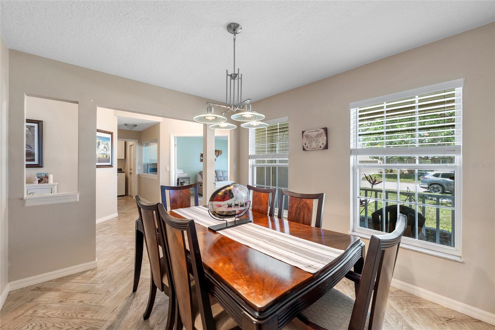 Image 8 of 43 For 4143 Banbury Circle