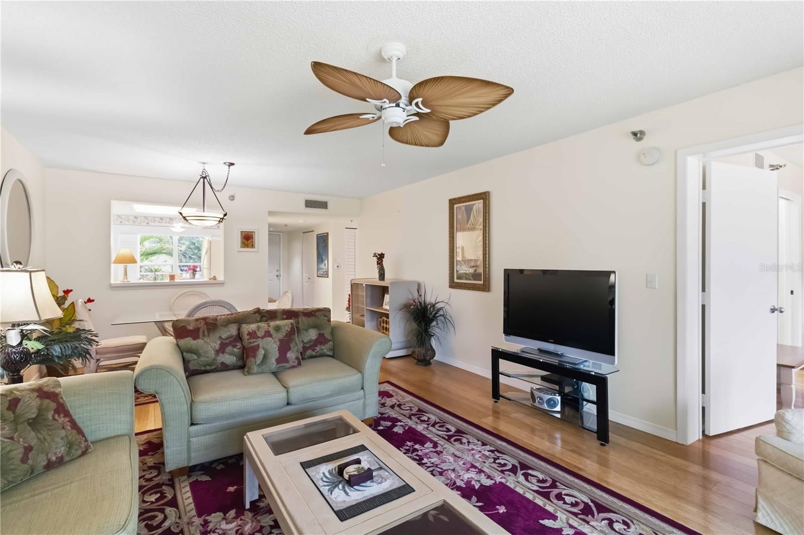 Image 8 of 25 For 3950 Ironwood Circle 205