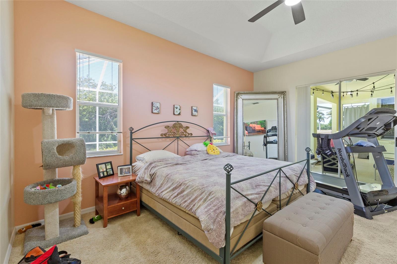 Image 7 of 22 For 5914 Chaparral Avenue