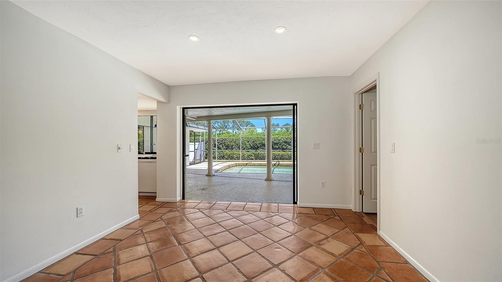 Image 20 of 64 For 4865 Greywood Lane