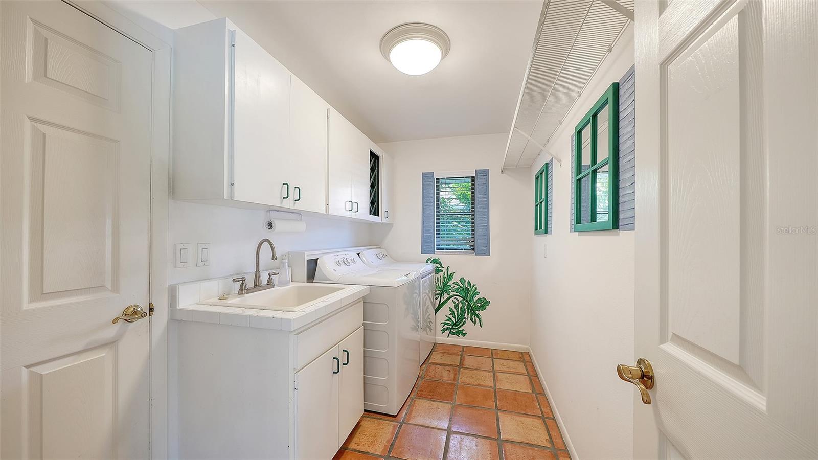 Image 34 of 64 For 4865 Greywood Lane