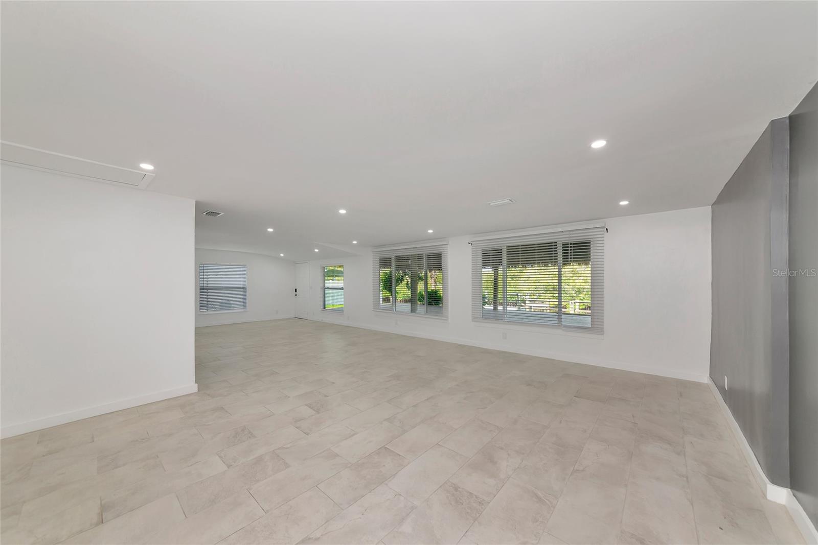 Image 11 of 60 For 2506 41st Street E