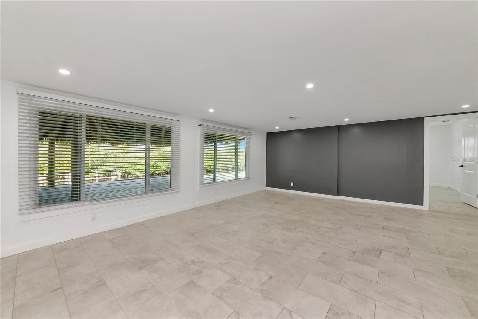 Image 15 of 60 For 2506 41st Street E