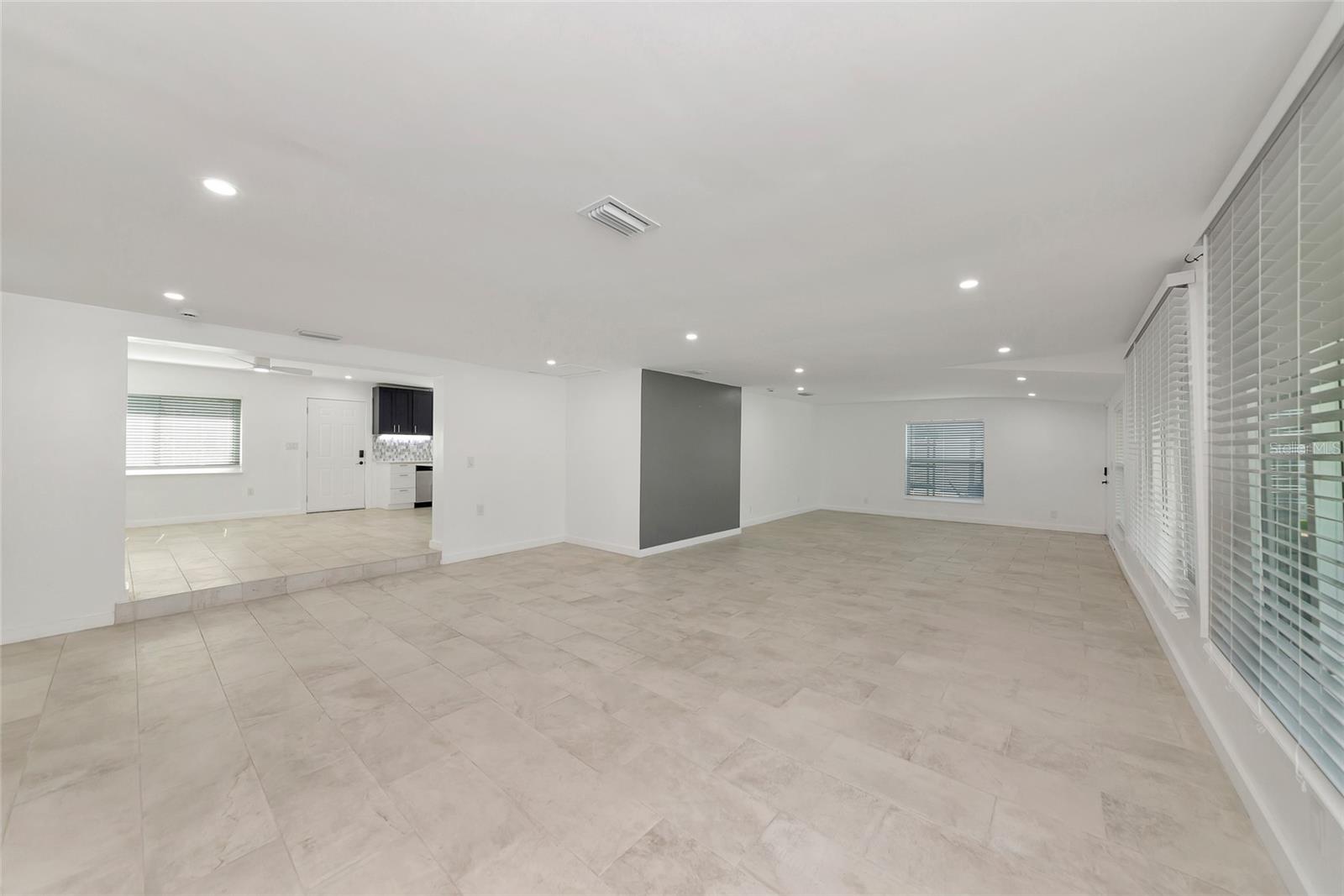 Image 16 of 60 For 2506 41st Street E