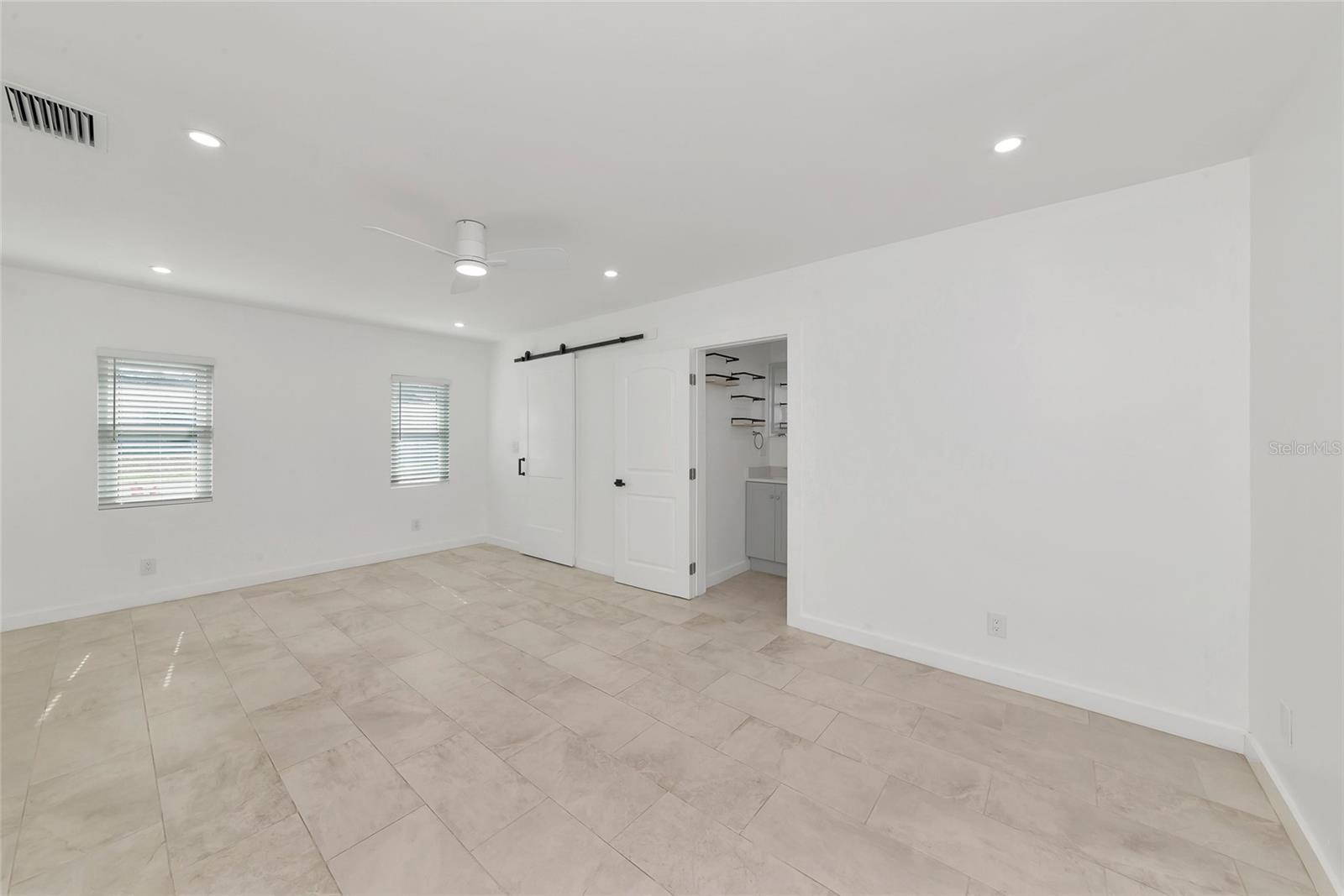 Image 17 of 60 For 2506 41st Street E