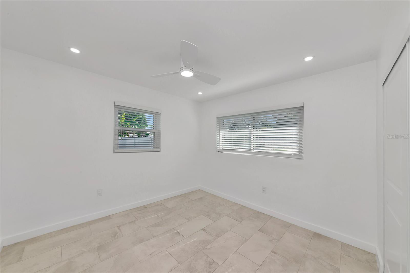 Image 23 of 60 For 2506 41st Street E