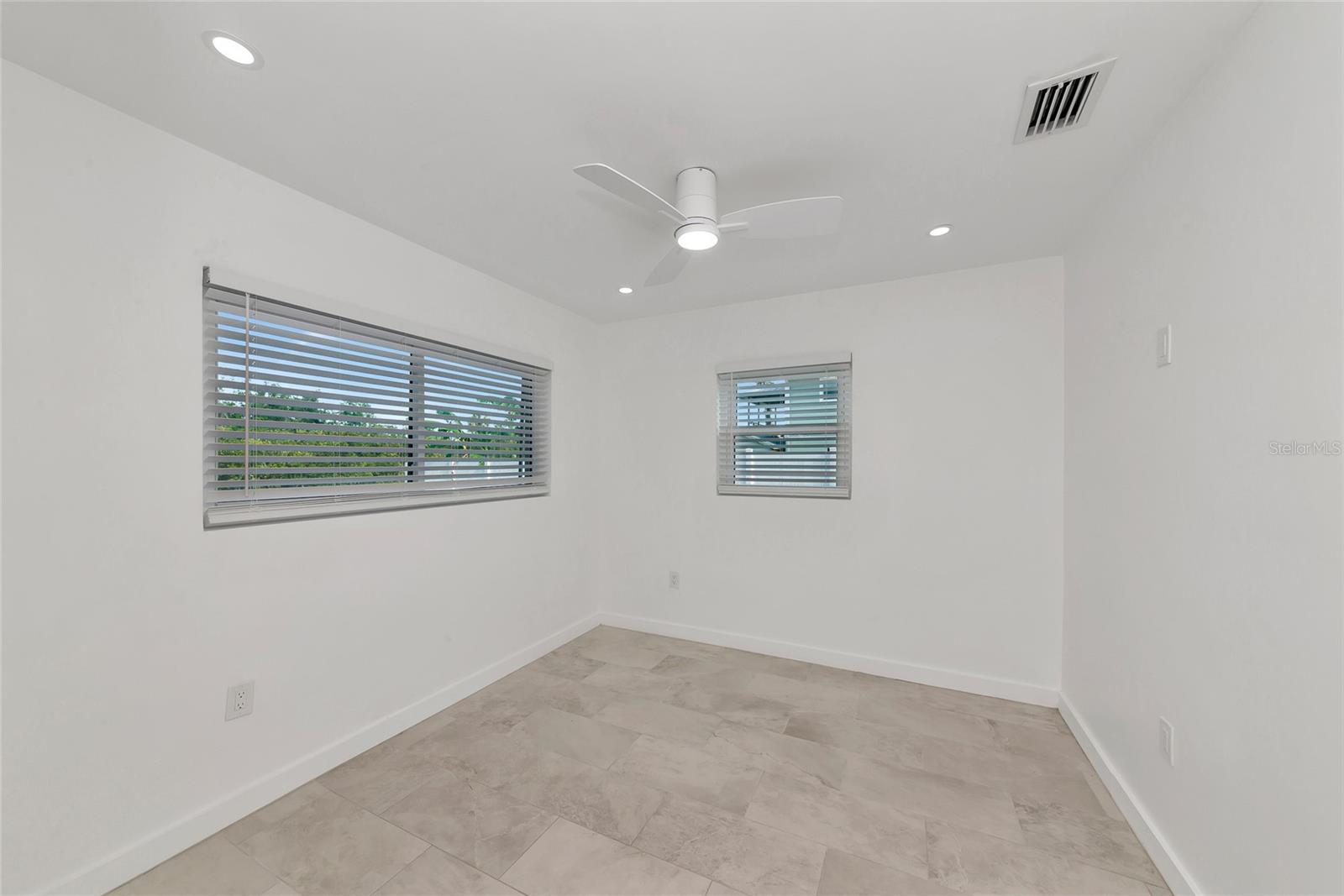 Image 24 of 60 For 2506 41st Street E