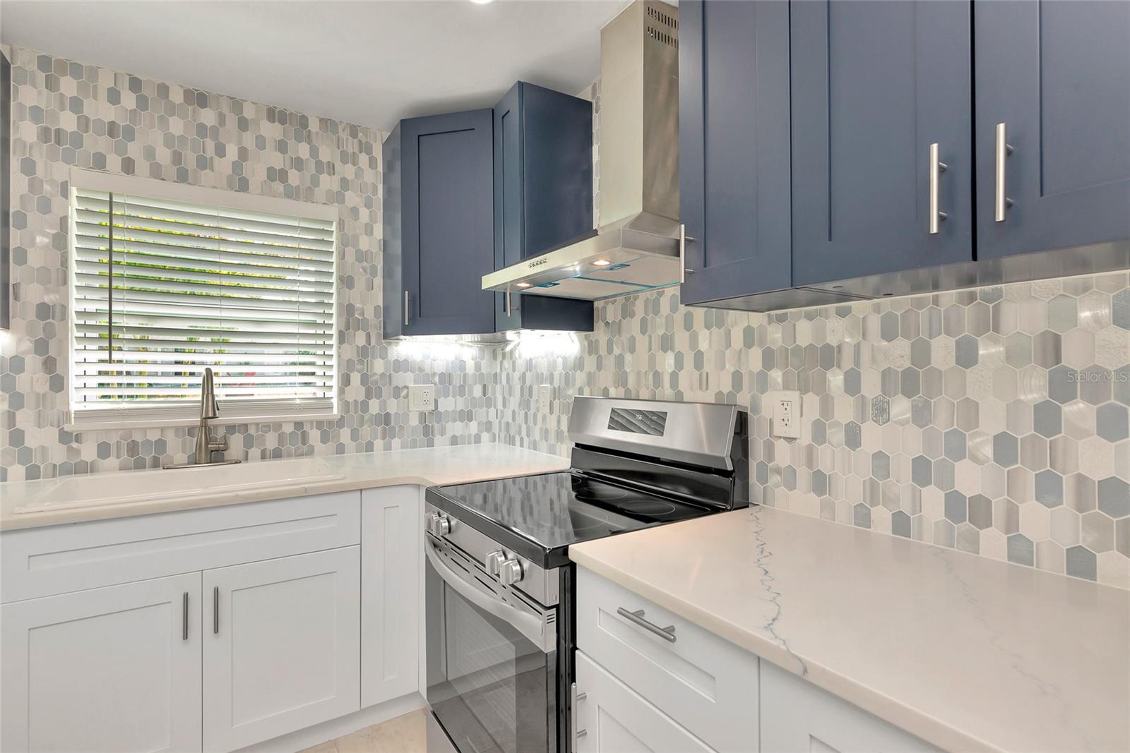 Image 7 of 60 For 2506 41st Street E