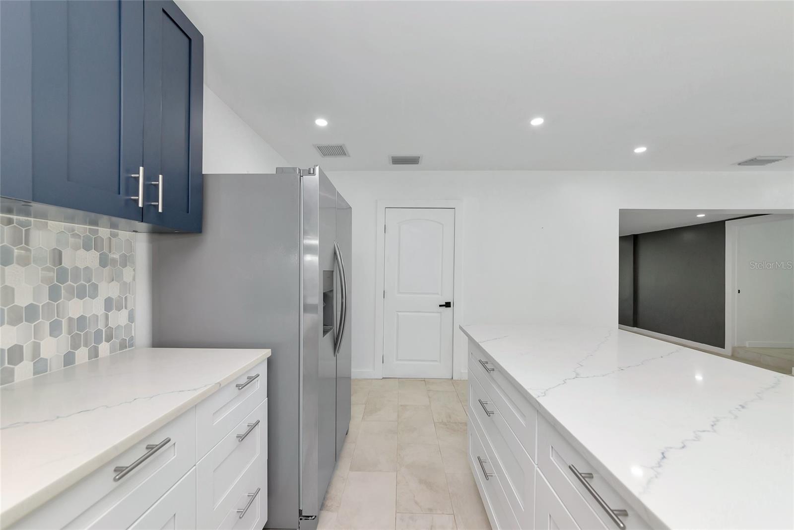 Image 9 of 60 For 2506 41st Street E