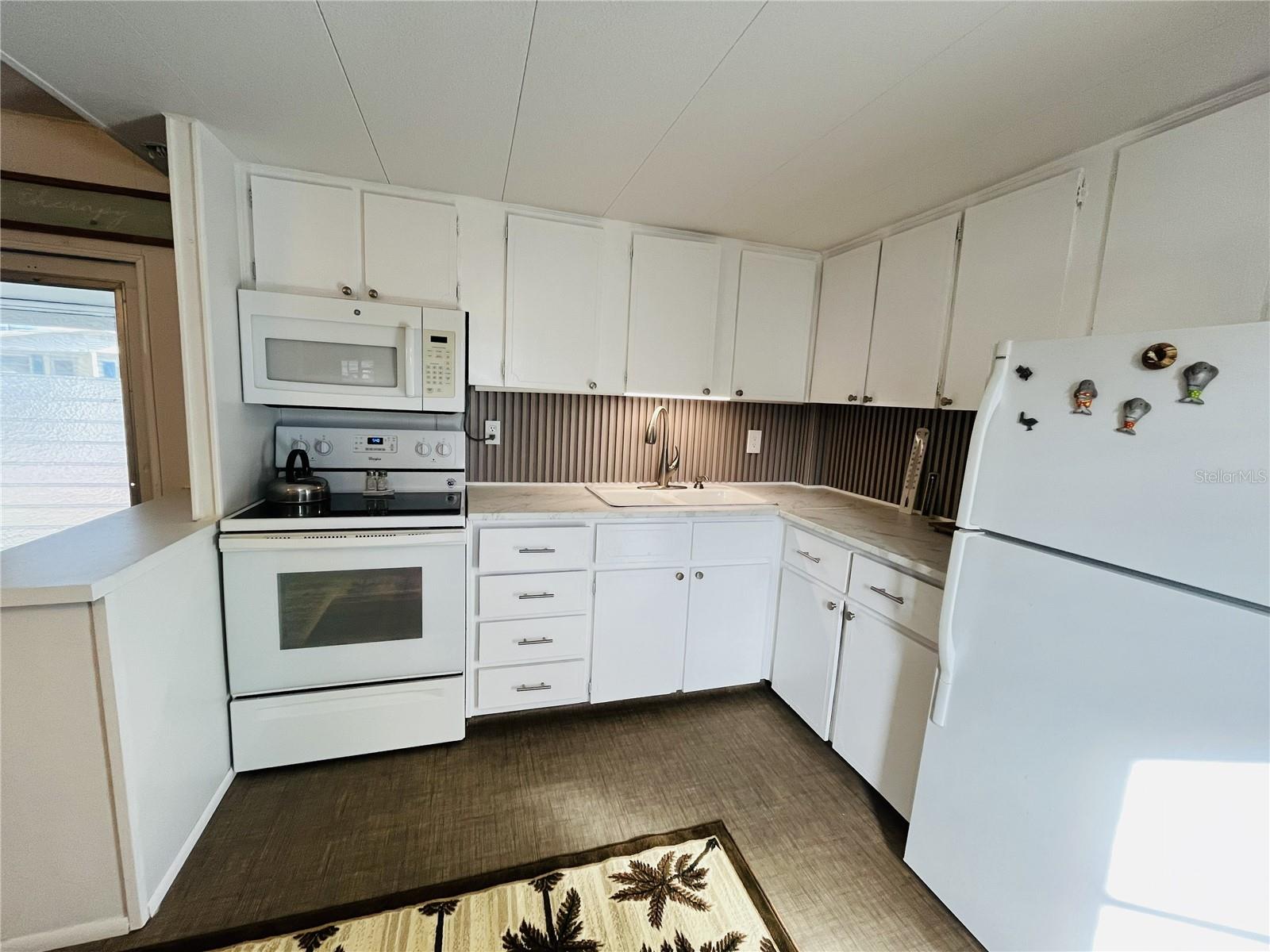 Image 12 of 35 For 2113 Illinois Avenue