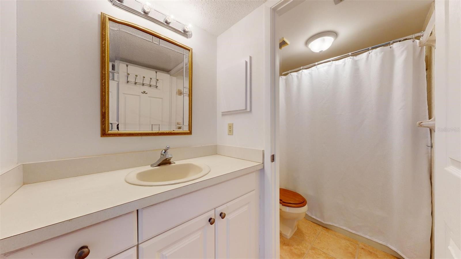 Image 12 of 27 For 4460 Ironwood Circle 407a