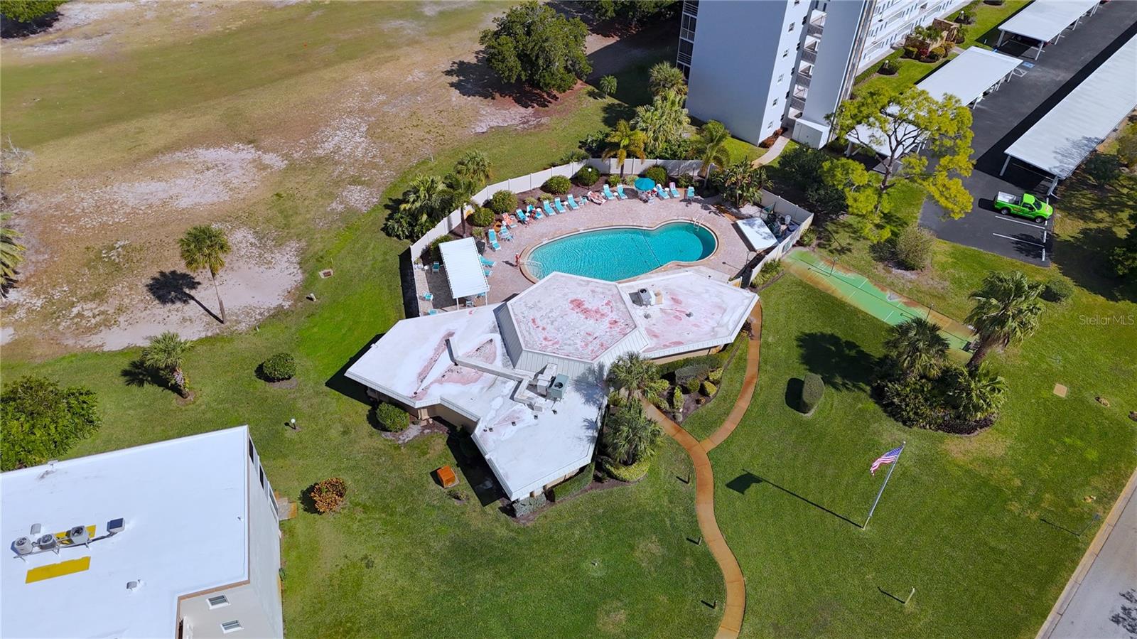 Image 21 of 27 For 4460 Ironwood Circle 407a