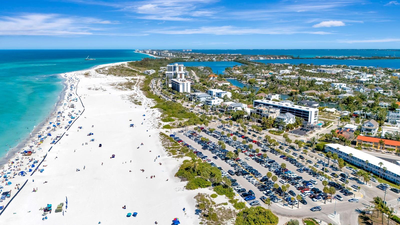 Image 44 of 61 For 350 Polk Drive 302