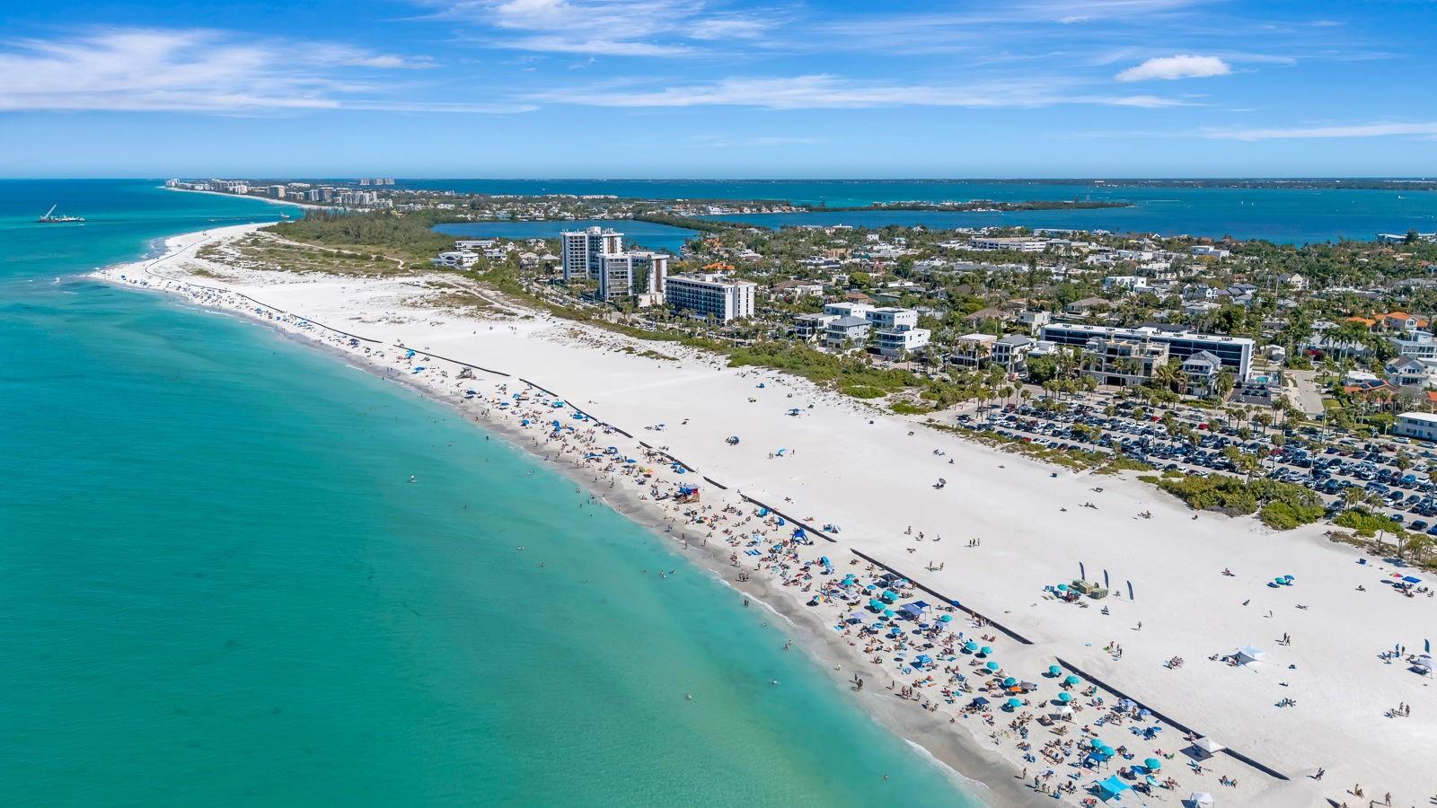 Image 46 of 61 For 350 Polk Drive 302