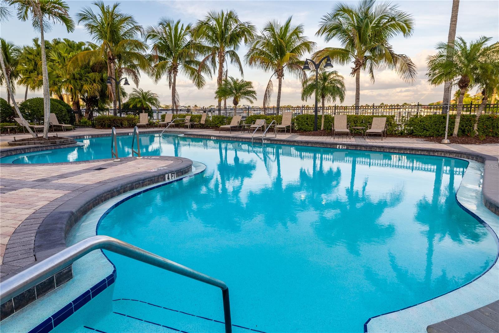 Image 26 of 39 For 615 Riviera Dunes Way 402