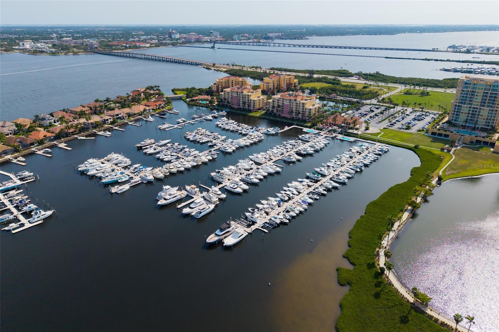 Image 5 of 39 For 615 Riviera Dunes Way 402