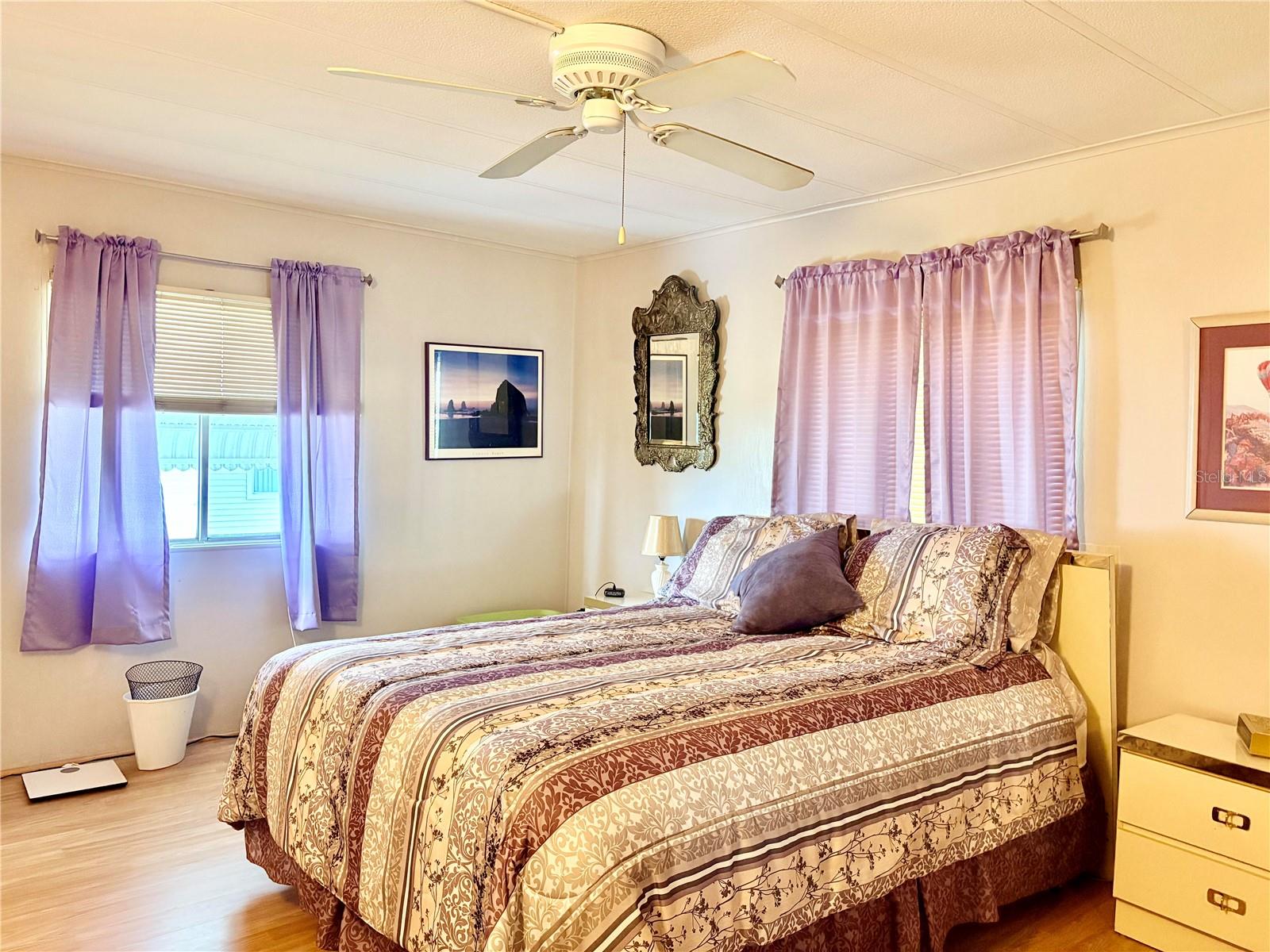 Image 19 of 33 For 3049 Longview Lane