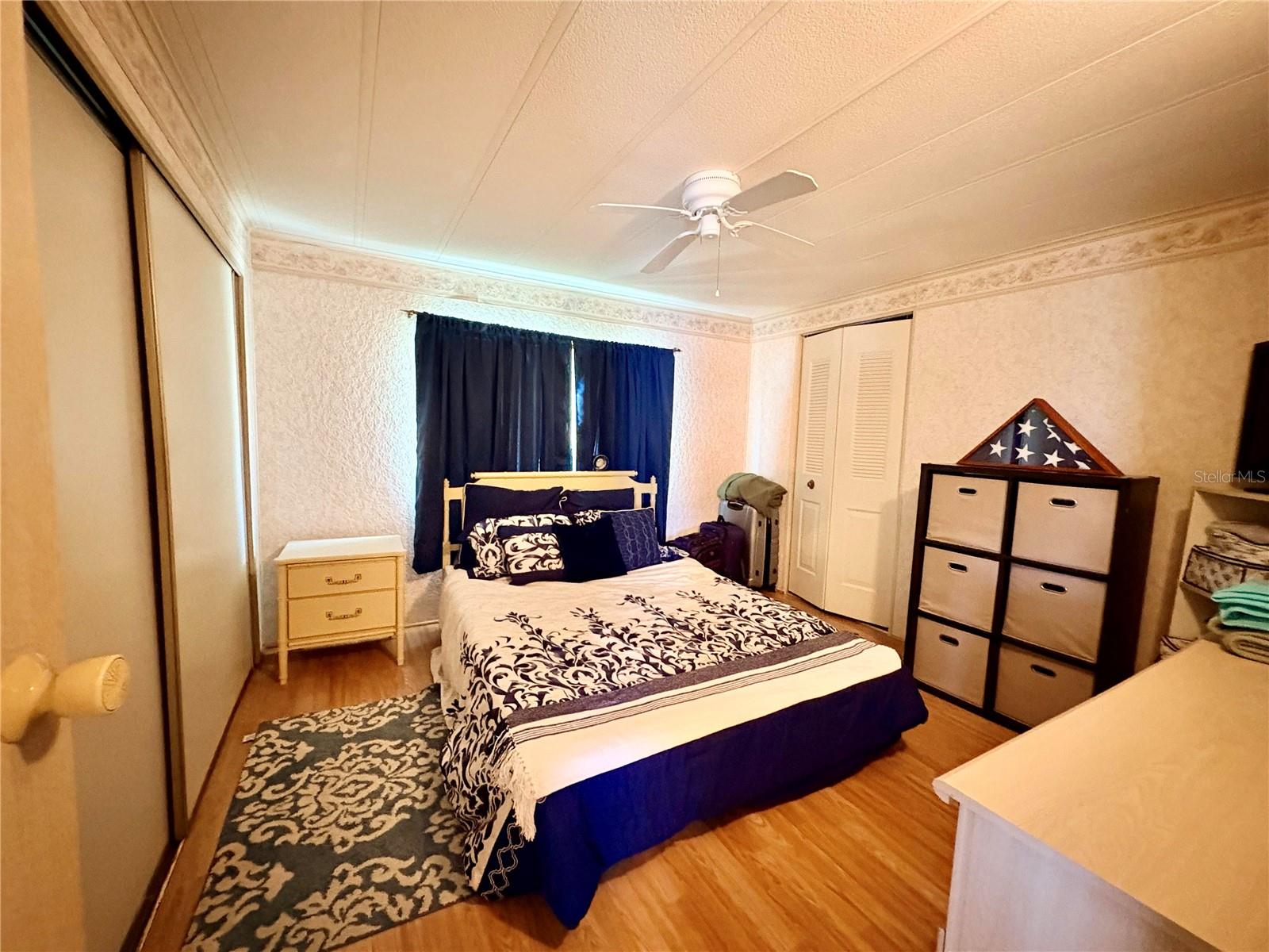 Image 28 of 33 For 3049 Longview Lane