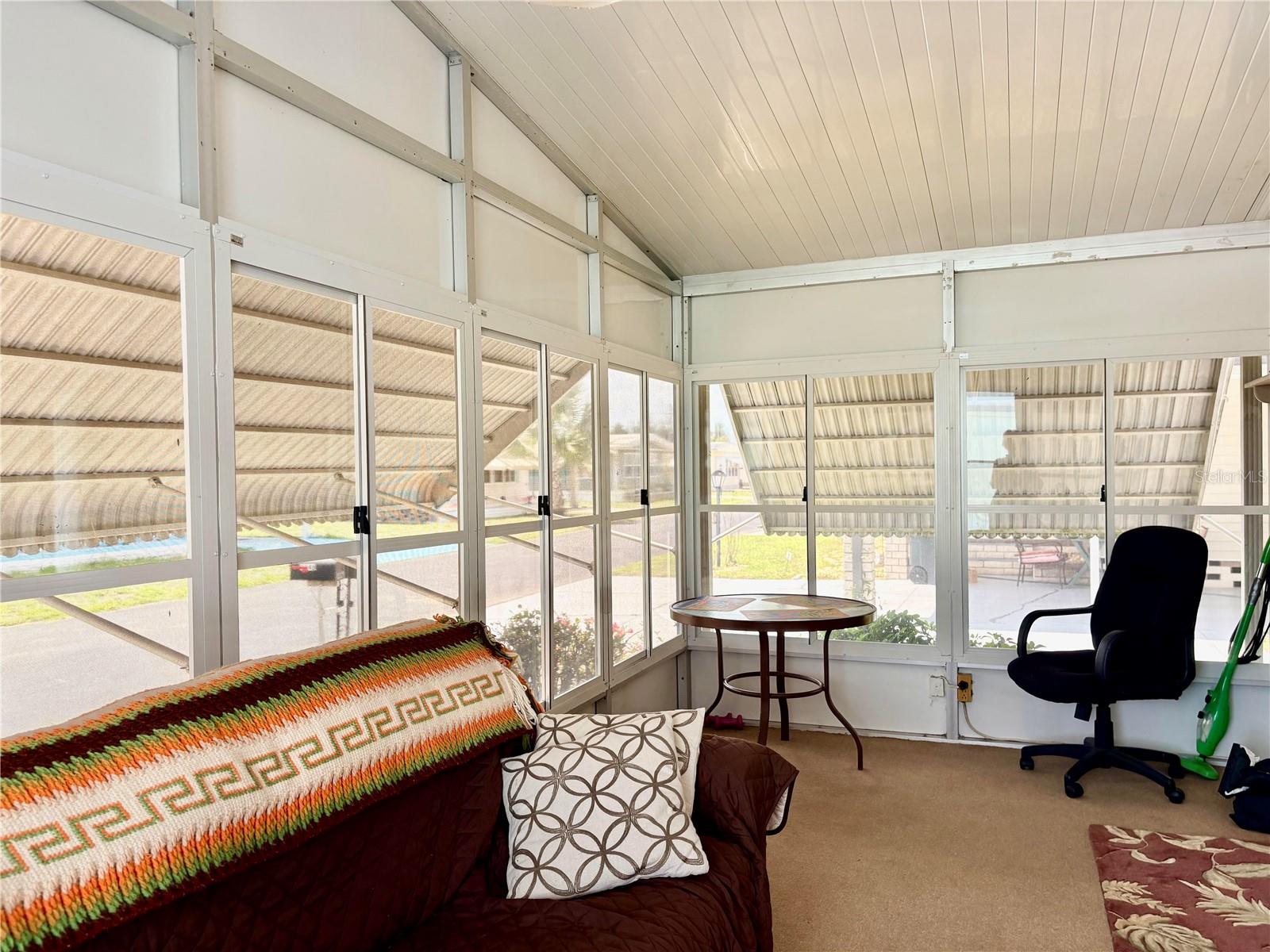 Image 30 of 33 For 3049 Longview Lane