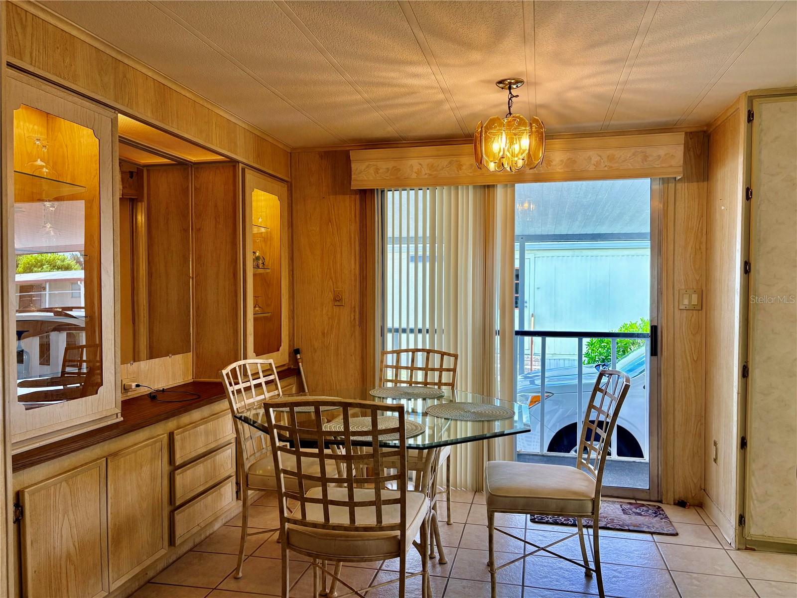 Image 7 of 33 For 3049 Longview Lane