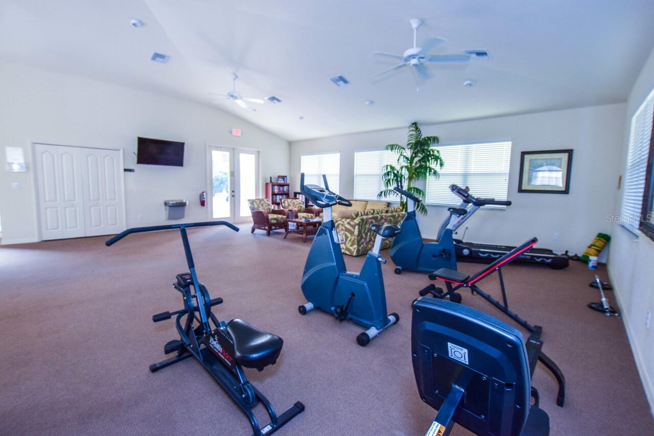 Image 27 of 30 For 940 Cooper Street 302