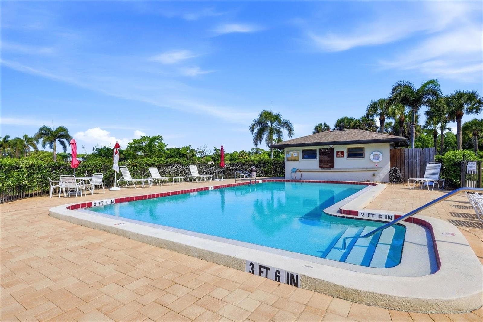 Image 25 of 25 For 4528 Longwater  35